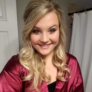 Meet your Posher, Calli